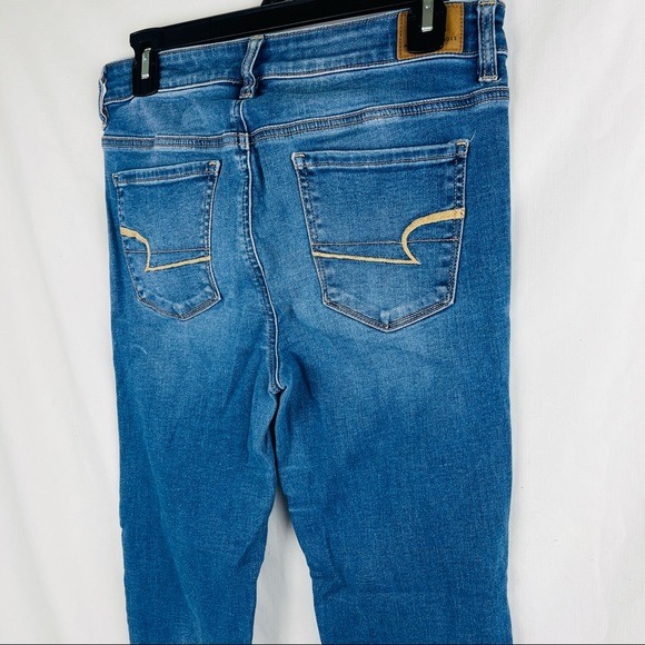 American Eagle Outfitters Next Level Stretch Hi Rise Jegging Light Wash Size 10 - Picture 7 of 16